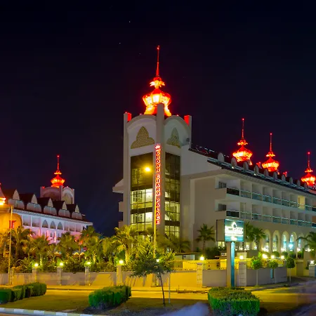Well Palace Отель 5*